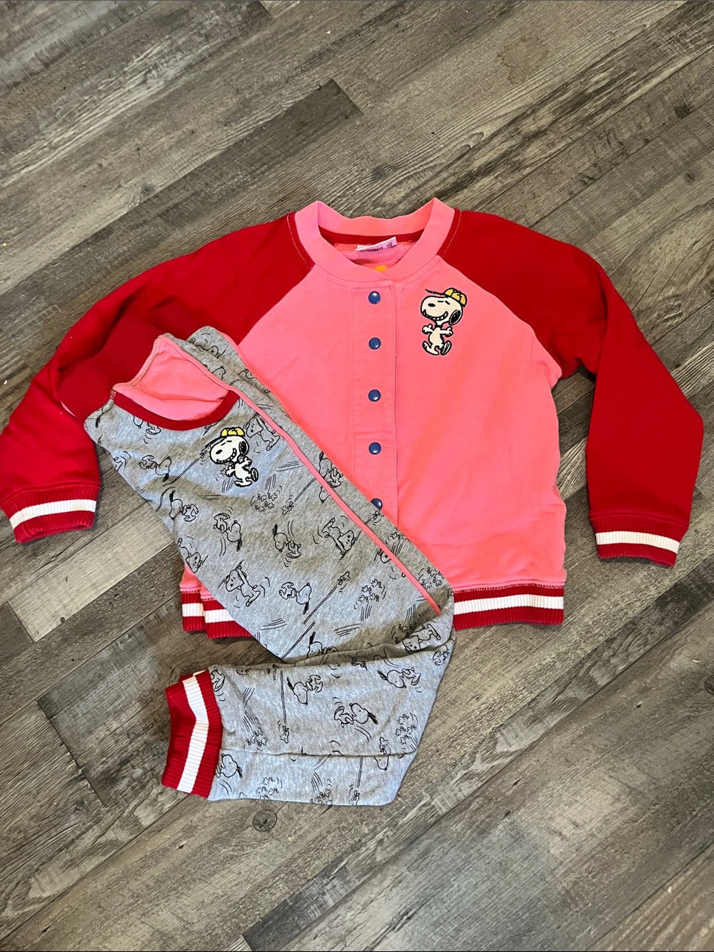 Hanna Andersson Pink and Red Snoopy Two-Piece Pajama Set